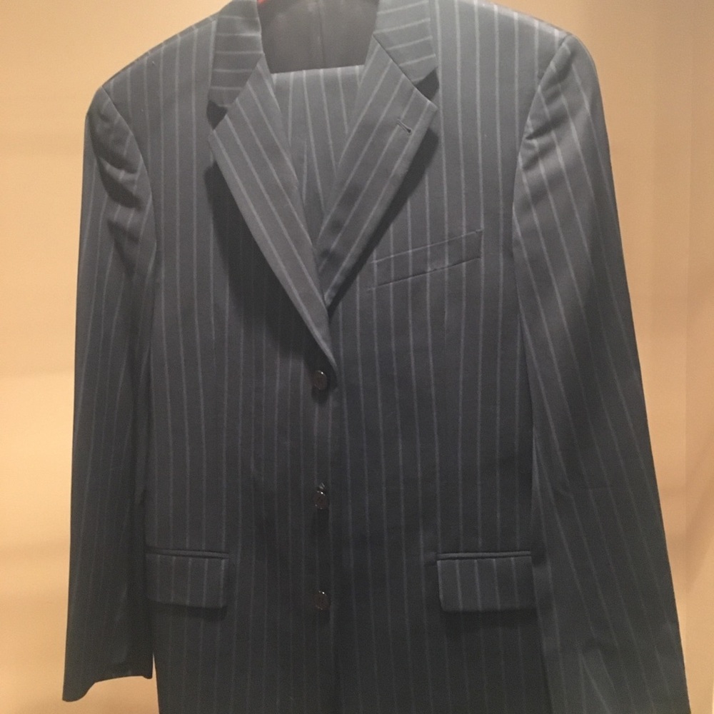 Men’s suit